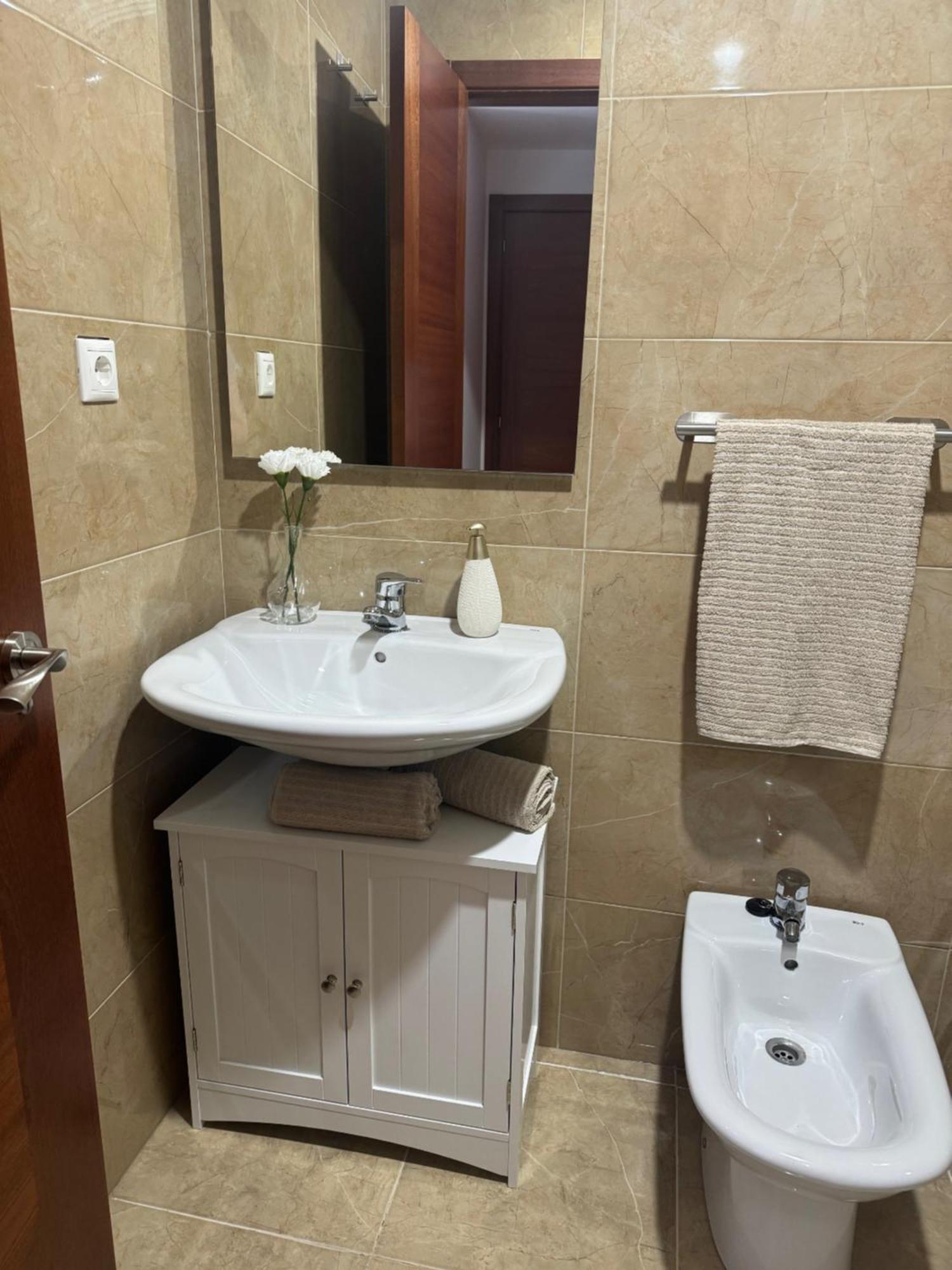 Apartamento En Gijon Con Garaje Y Wifi Buitenkant foto