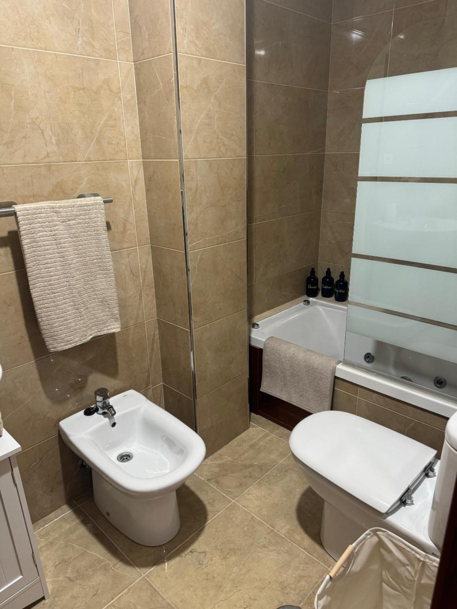 Apartamento En Gijon Con Garaje Y Wifi Buitenkant foto